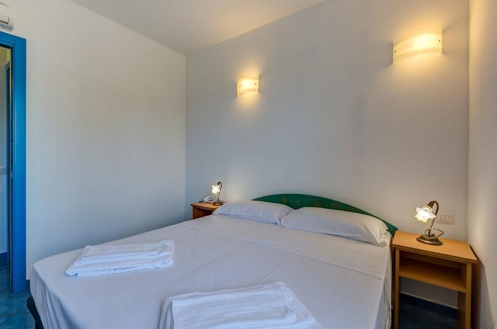 Terra Felice Aparthotel San Felice Circeo Eksteriør bilde